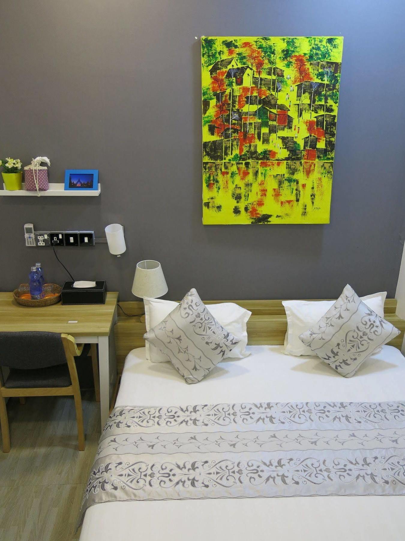 Check In @ Downtown Yangon Exterior foto
