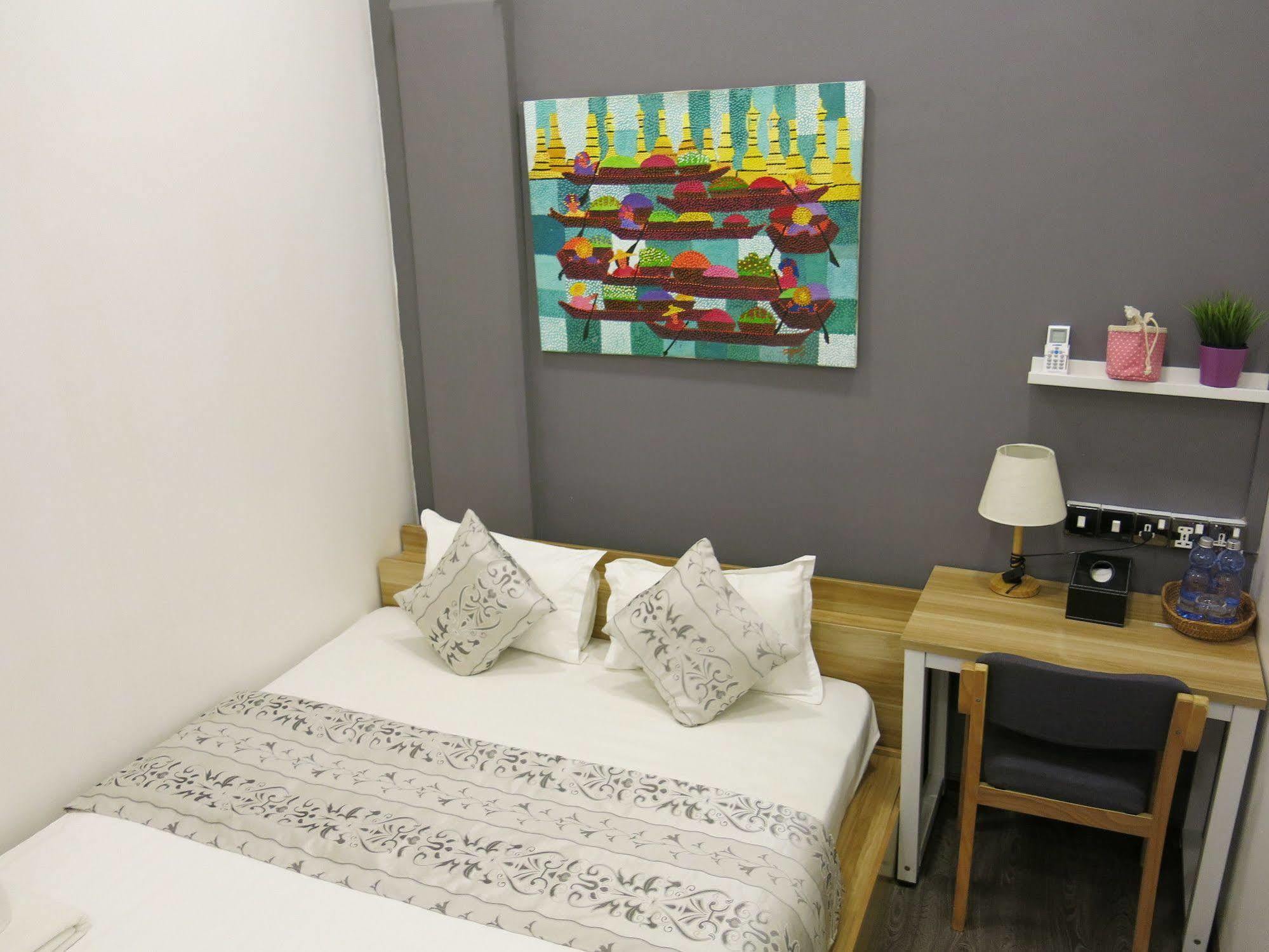 Check In @ Downtown Yangon Exterior foto