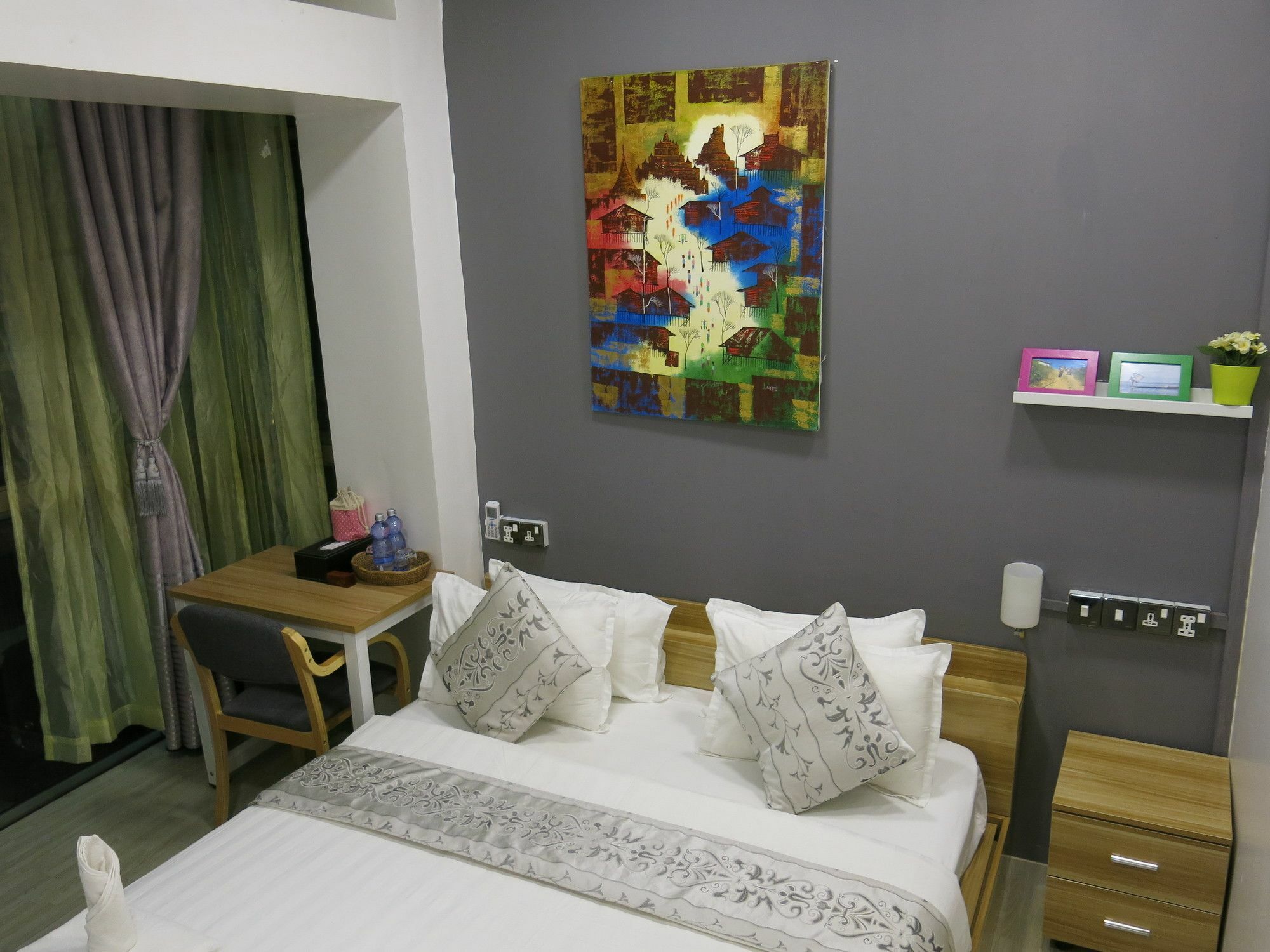 Check In @ Downtown Yangon Exterior foto