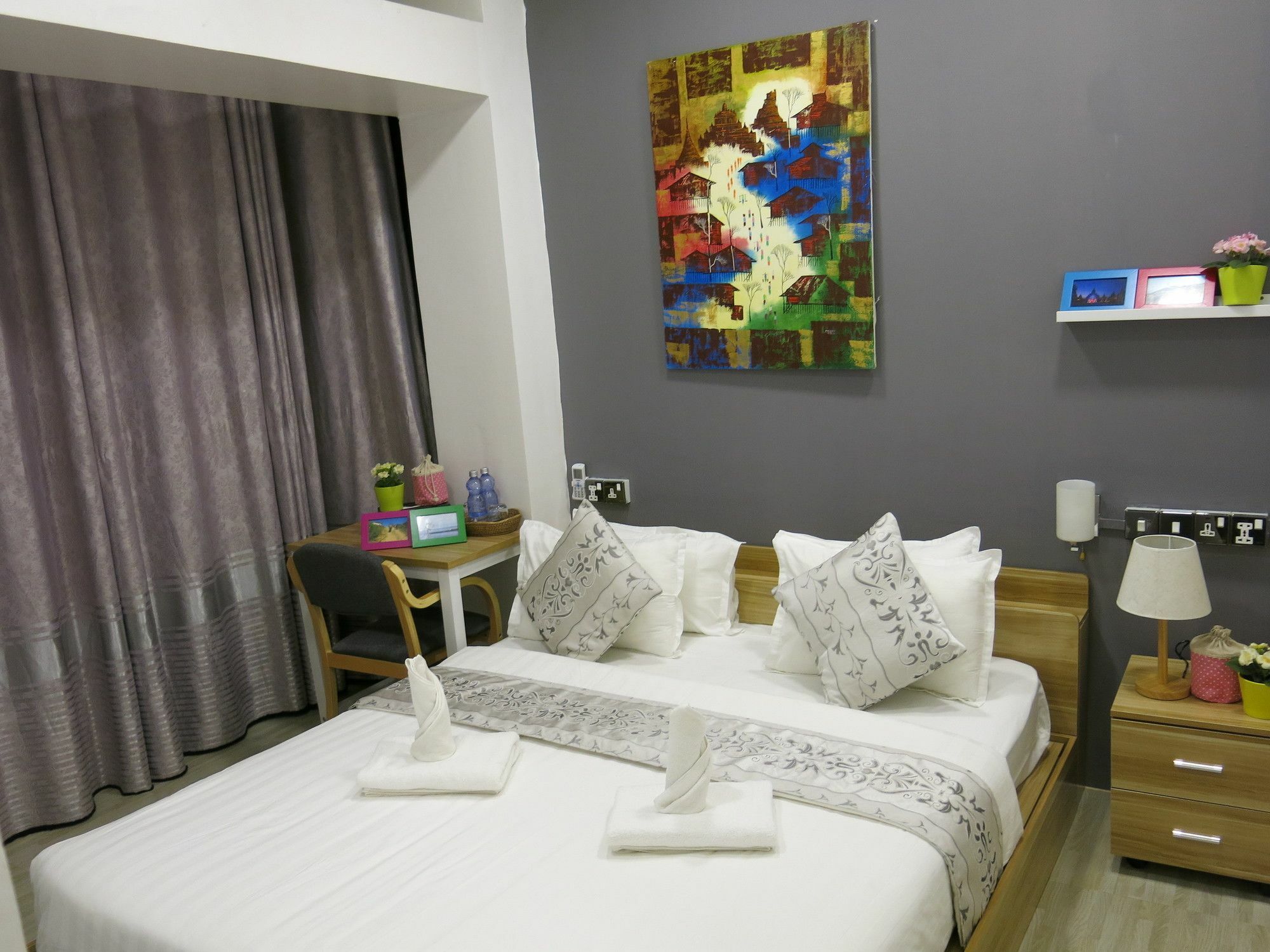 Check In @ Downtown Yangon Exterior foto
